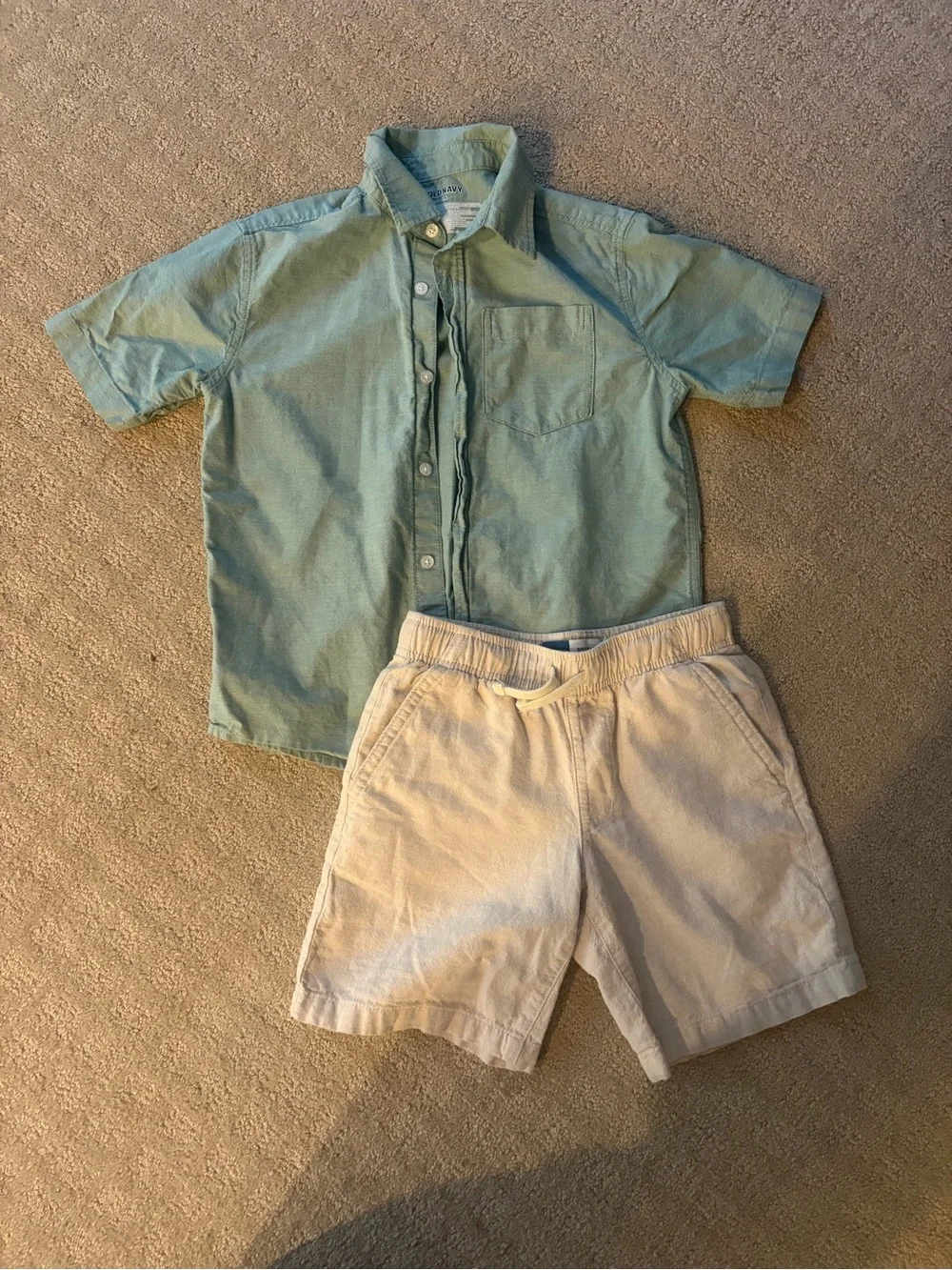 Old Navy Boys Outfit – Green Button-Down Shirt + Khaki Shorts – Size 8